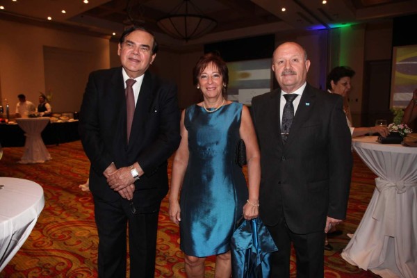 Despedida embajadores de Brasil y Argentina