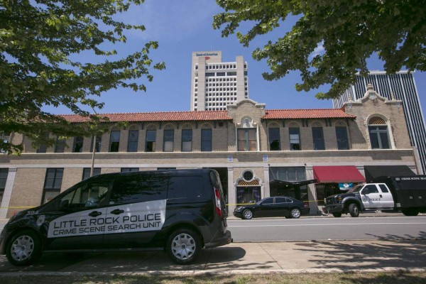 LITTLE ROCK, AR - JULY 01: Little Rock Police Department detectives and crime scene personnel collect evidence at the Ultra Power Lounge on July 1, 2017 in Little Rock, Arkansas following a shooting which injured 28 people. Authorities say gunfire erupted at the nightclub around 2:30 am Saturday morning in what appears to have been a dispute during a concert. Benjamin Krain/Getty Images/AFP== FOR NEWSPAPERS, INTERNET, TELCOS & TELEVISION USE ONLY ==