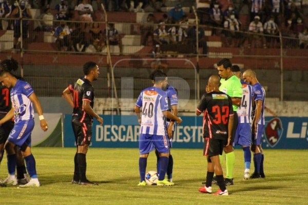 Victoria cae ante Real Sociedad y sigue sin ganar en su regreso a la Liga Nacional