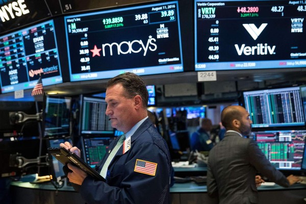 Macy’s anuncia el cierre de 100 tiendas para 2017