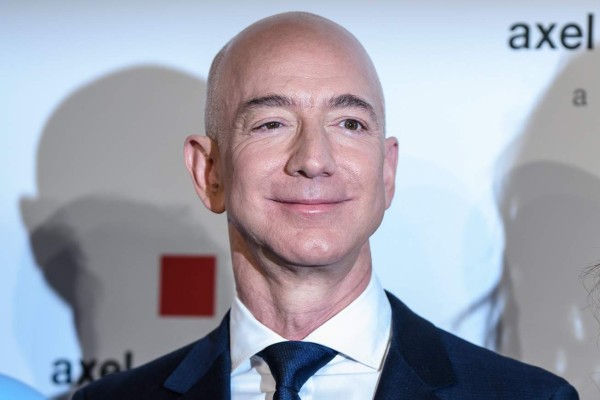 Arabia Saudí hackeó el teléfono de Jeff Bezos, dice su jefe de seguridad