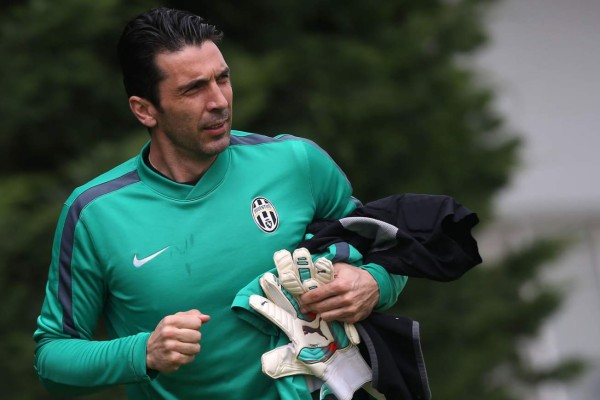 Buffon: 'Pitar a Casillas es un gesto muy poco grato, incluso inaudito'