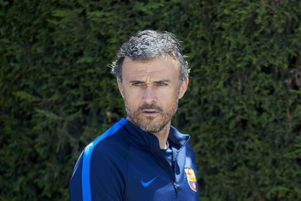 Un Barcelona al acecho del Madrid se mide al Osasuna