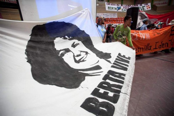 Tribunal reanuda juicio a acusados por asesinato de Berta Cáceres