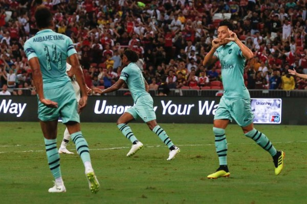 Emery su Arsenal golean al PSG en Singapur