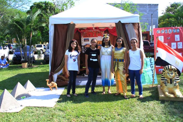 Colorido Festival Internacional de Little Feet