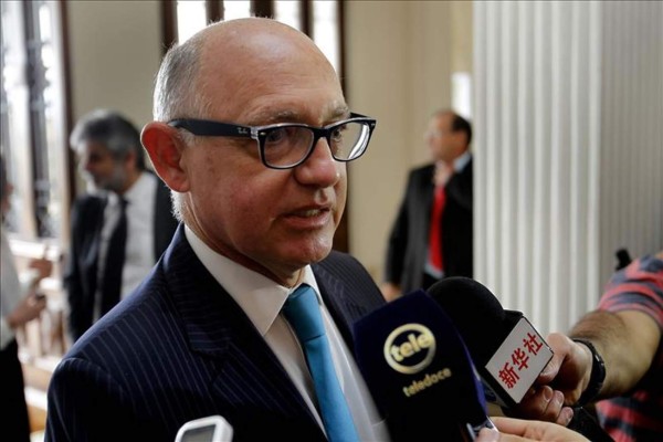 Argentina reitera reclamación sobre las Malvinas en el 182 aniversario