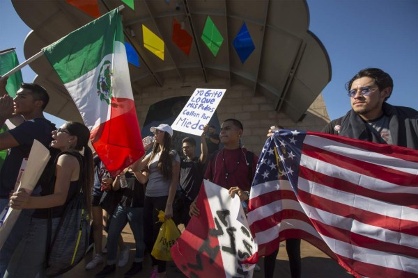 México se prepara para proteger de 'abusos' a indocumentados en EUA