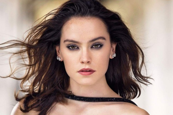Daisy Ridley se apodera de la pantalla grande
