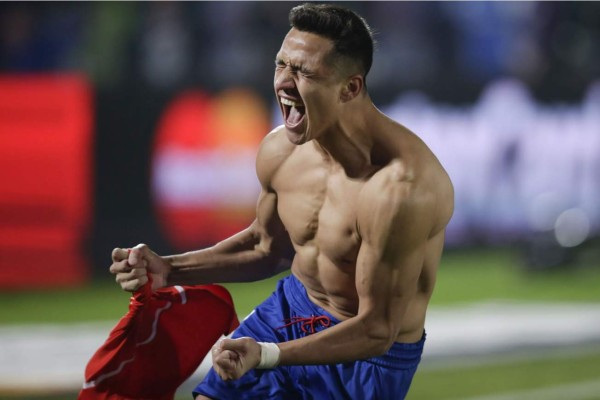 Alexis Sánchez esperó hasta el último día para mostrar su arsenal