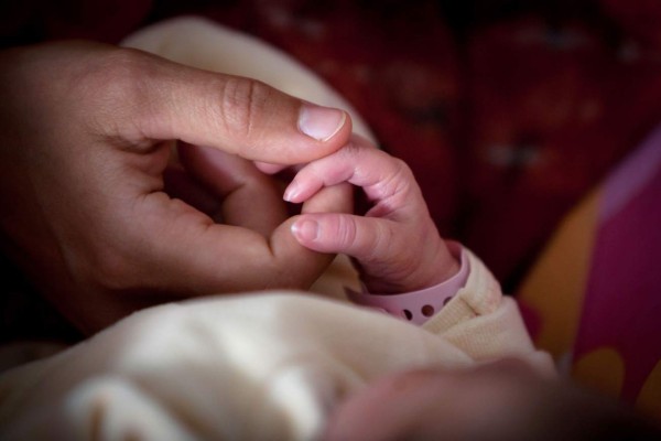 Realizan aborto a menor de 14 años, pero el bebé nace vivo