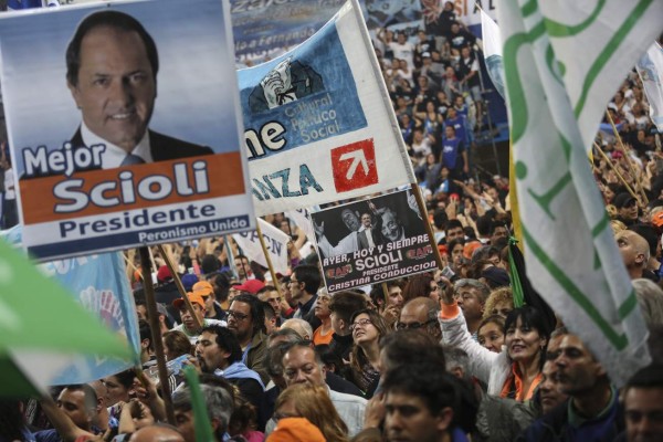 Mañana 32 millones eligen a nuevo presidente de Argentina