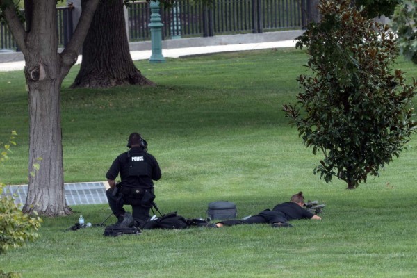 Se rinde hombre que amenazó con detonar bomba frente al Congreso de EEUU