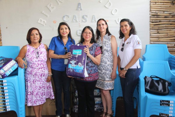Cuerpo Consular Sampedrano hace donativo