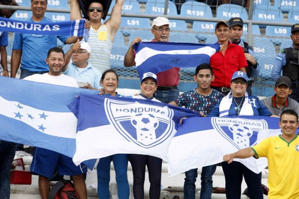 Honduras al repechaje de Concacaf rumbo a Rusia 2018 tras vencer 3-2 a México