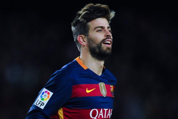 Piqué protagoniza un nuevo enfrentamiento en twitter