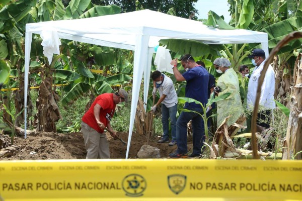 Muertos encontrados en cementerio clandestino fueron torturados