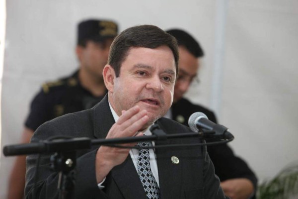 Jorge Rivera Avilés: 'La justicia también pica a los de botas altas”