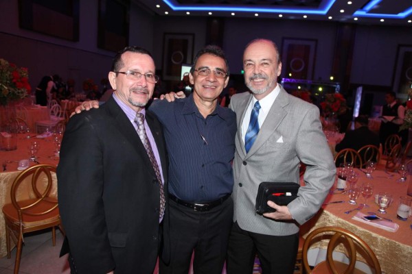 Cena navideña de Unitec