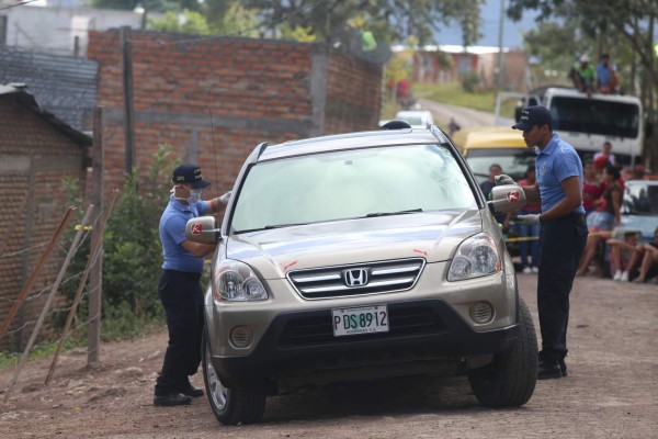 Asesinan a pareja de comerciantes dentro de vehículo en Tegucigalpa