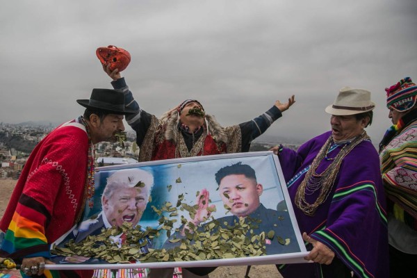 Chamane realizan un ritual para reconciliar a Trump y Kim Jong-un