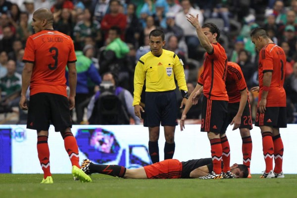 Alarmante lesión del portero mexicano Jesús Corona