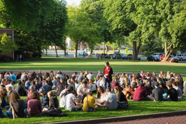 Tiroteo deja un muerto y tres heridos en universidad de EUA