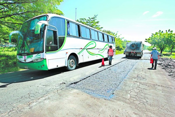 Dan 4,600 millones de lempiras para carreteras de Honduras