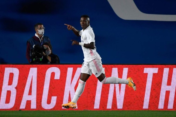 Vinicius le da triunfo sufrido al Real Madrid ante Valladolid