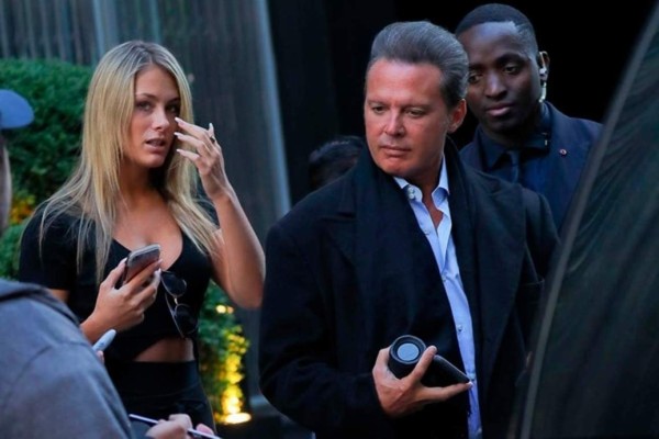 Luis Miguel y su novia tienen romántica cita en Buenos Aires