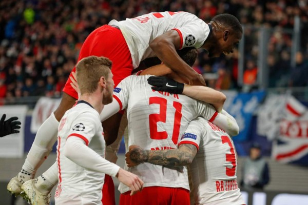 Leipzig golea al Tottenham de Mourinho y avanzó a cuartos de final de la Champions League