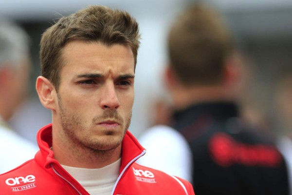 Jules Bianchi lucha por su vida en Japón