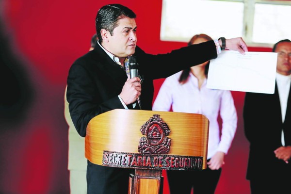 Reducción de la violencia en Honduras va con pasos firmes, dice Hernández