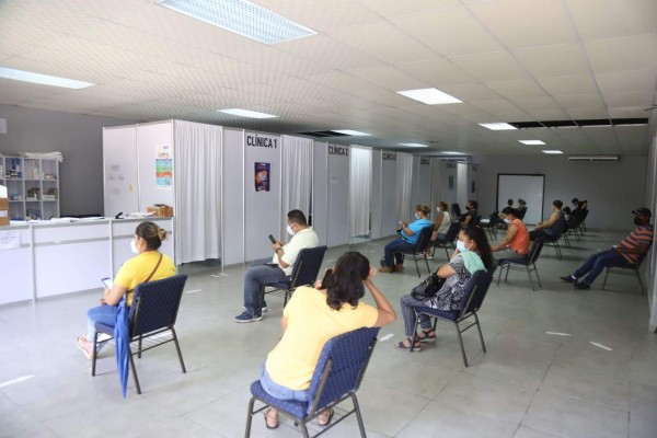 Siete de cada diez resultan positivos de covid en el Infop