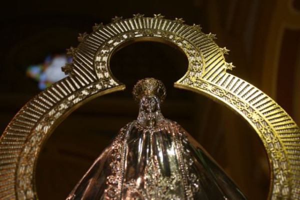 Honduras pide por la paz a la Virgen de Suyapa