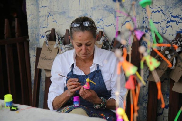 Arte en su máximo esplendor. Son manos de artistas hondureños que imprimen su sello en las artesanías