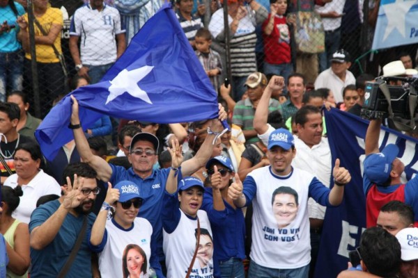 Nacionalistas marchan el domingo en Tegucigalpa