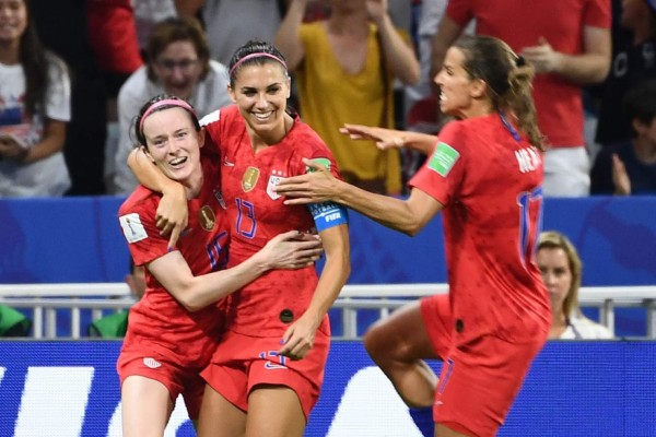 Estados Unidos derrotó a Inglaterra y jugará una nueva final del Mundial femenino