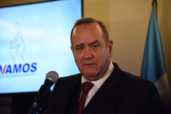 Giammattei, el eterno candidato que disputará la presidencia de Guatemala