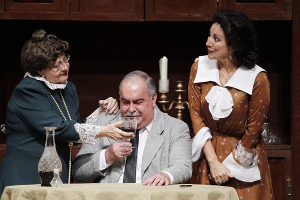 Obra teatral 'Arsénico y encaje antiguo'