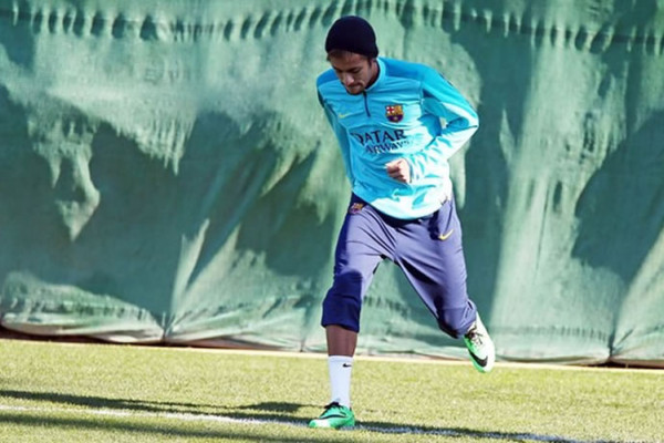 Neymar regresa a los entrenamientos del Barcelona