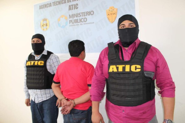 Cae por actos de lujuria en contra de una niña  