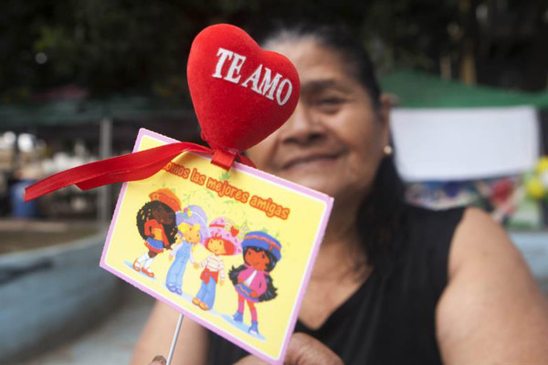 San Pedro Sula: 31 parejas se dan el sí en la alcaldía