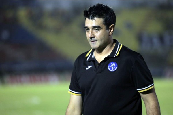 Diego Vázquez: 'Estamos con una pequeña desventaja'