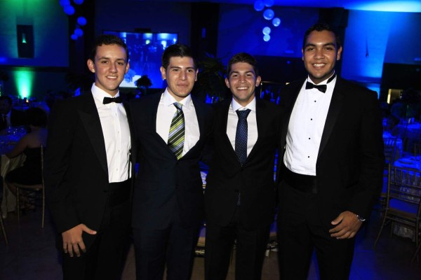 Fiesta de gala de la EIS