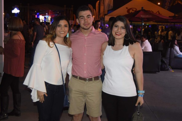 Rock, solidaridad y todo un éxito