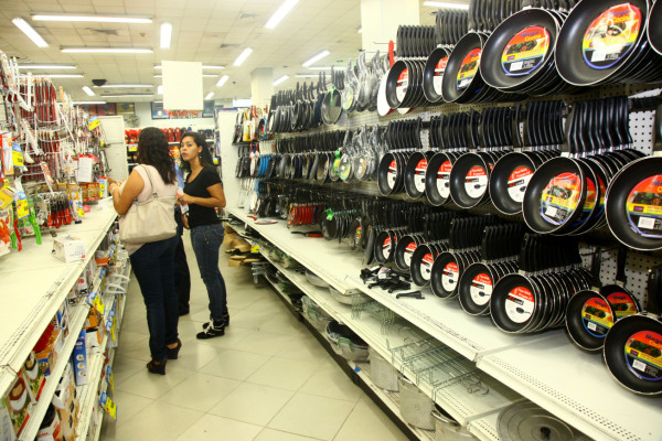 Diunsa inaugura hoy ampliación de tienda en la salida a La Lima