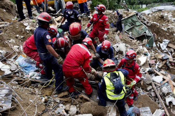 A 44 muertos sube la cifra de muertos en Guatemala