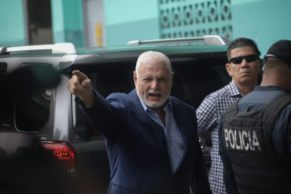 Tribunal panameño declara inocente a expresidente Ricardo Martinelli