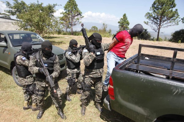 ”Colita” de reforma iguala cabildeos en torno a la Policía Militar